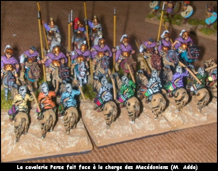 La cavalerie Perse fait face à la charge des Macédoniens (M. Adda) - Figurines 15mm